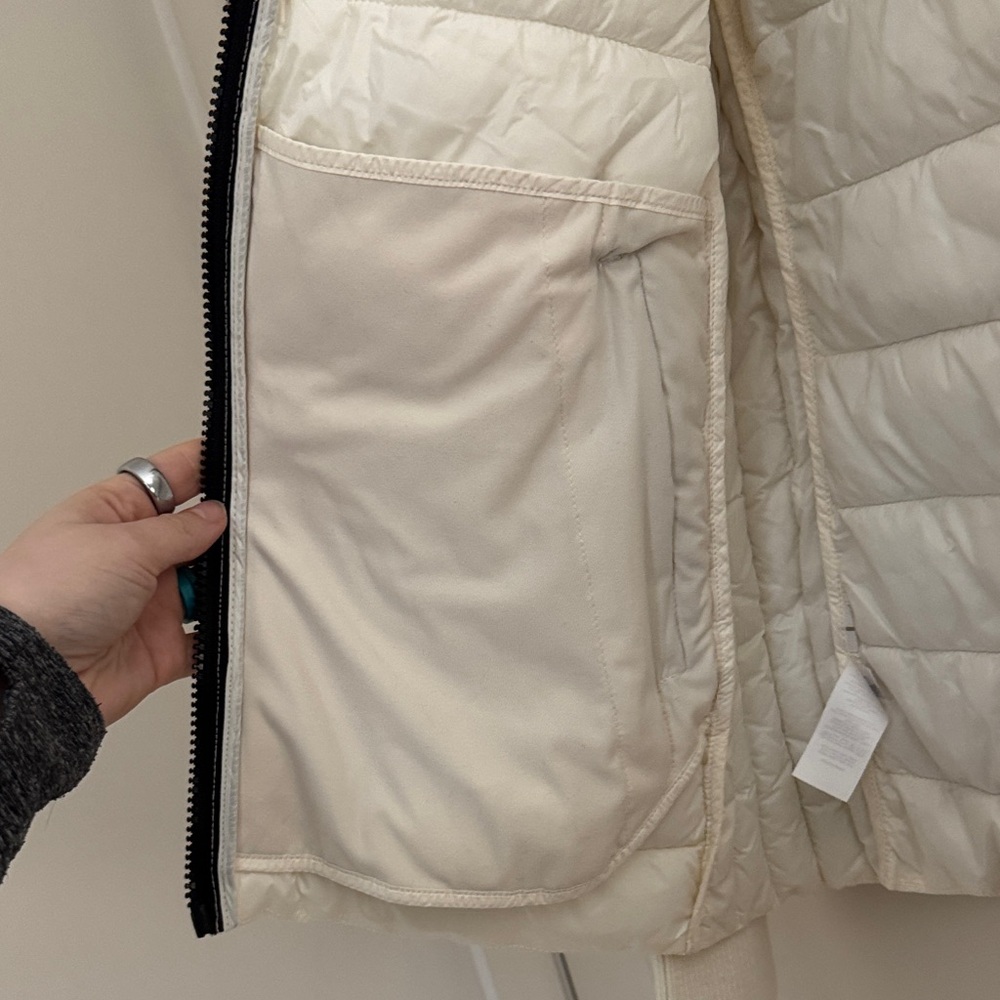 Lou & Grey Sweater Puffer Jacket SZ S - Picture 7 of 8